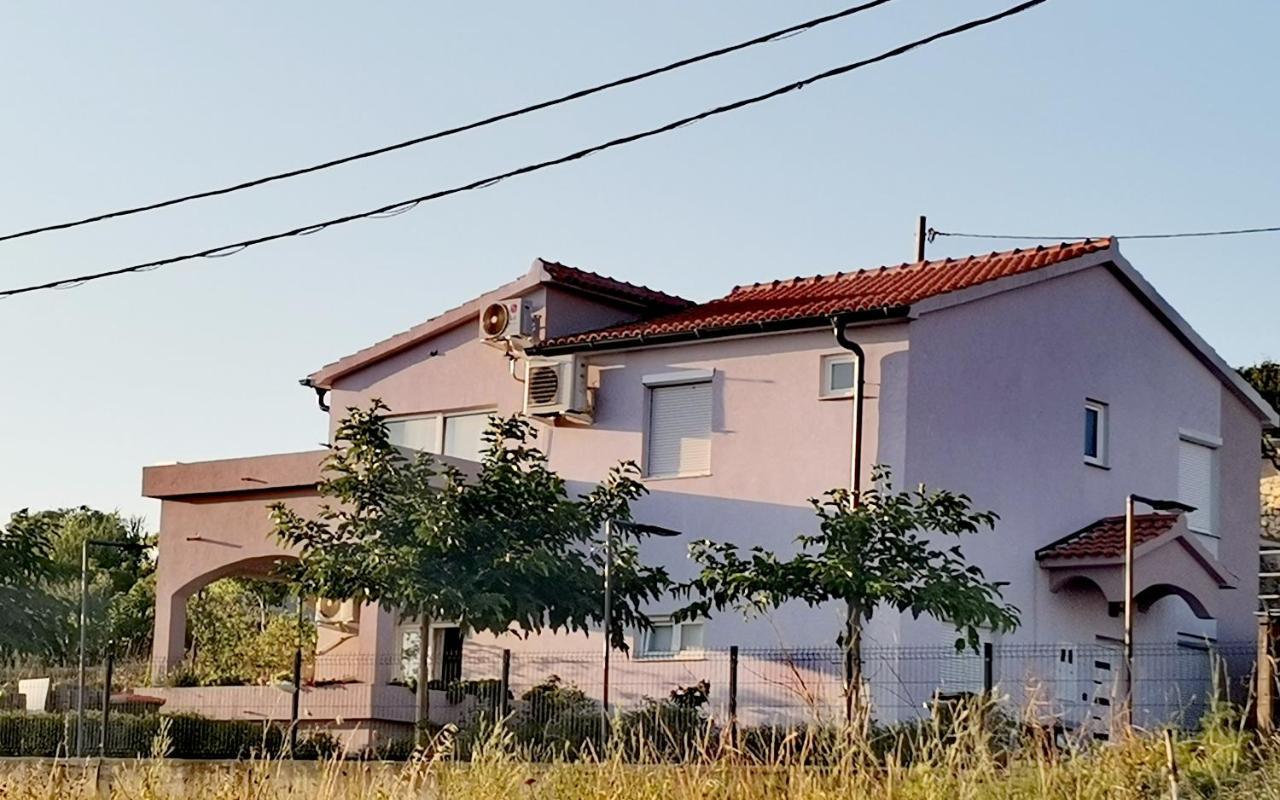 Apartmani Darko Rtina Exteriér fotografie
